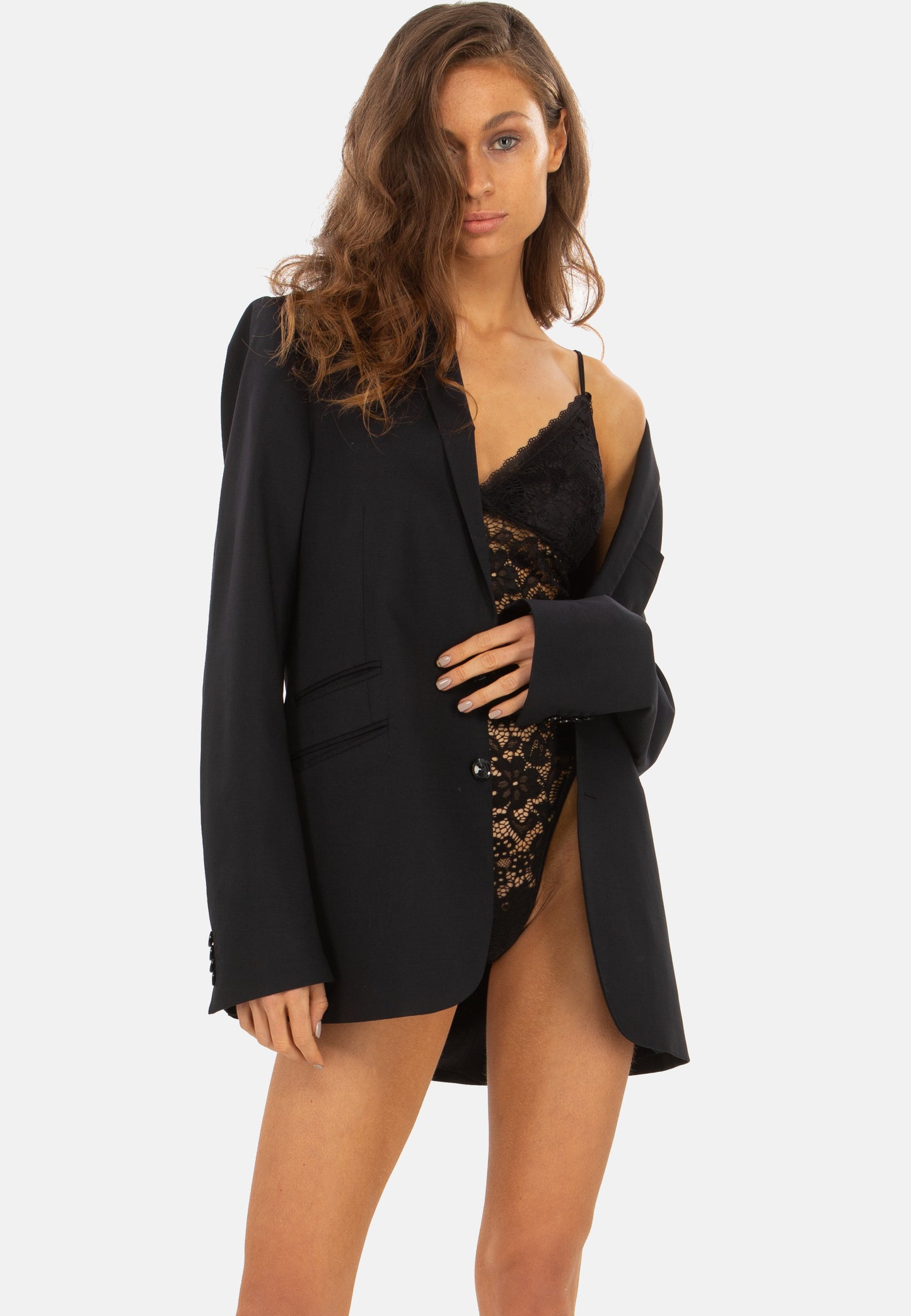 Body en dentelle haut de gamme avec bonnets souples Emanuelle